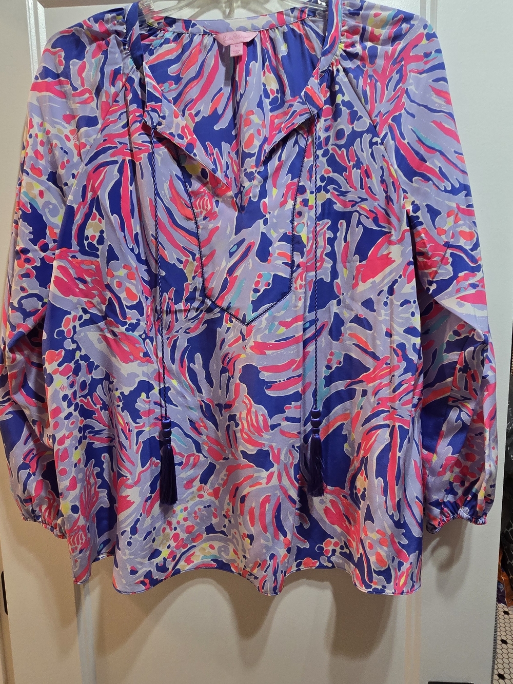 Lilly Pulitzer Tunic Style Blouse Silk. Size XL
